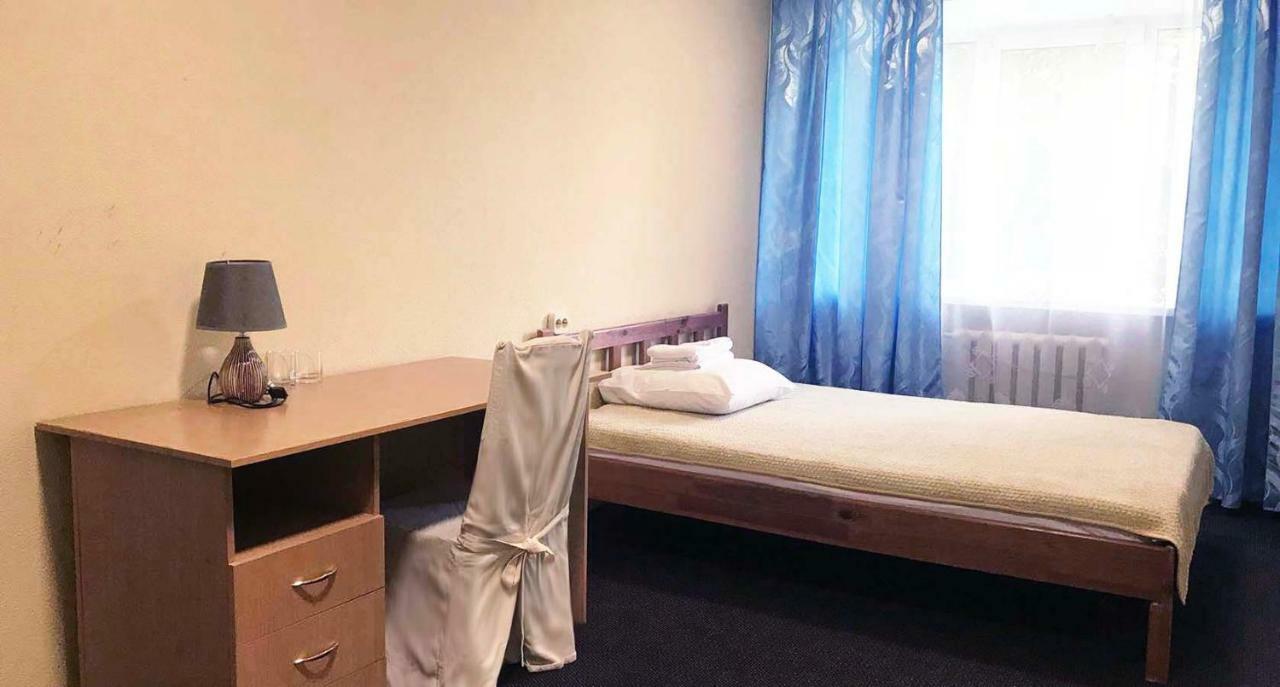 Kozatsky On Antonova Hotel Kiev Eksteriør billede
